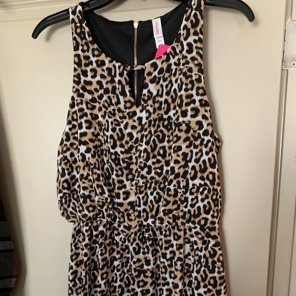 Women’s dress